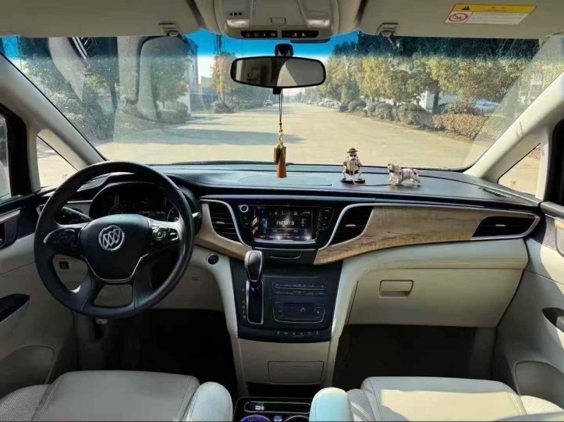 苏州18年别克GL85