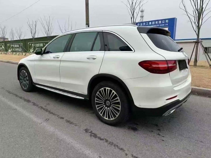 潍坊19年奔驰GLC7