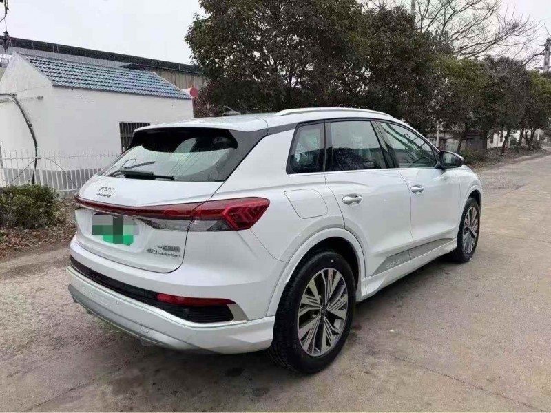 常州26年奥迪Q48