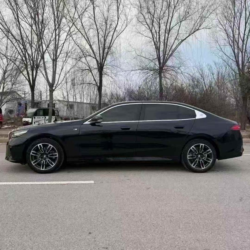 东营24年宝马5系7