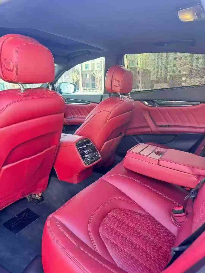 保定18年玛莎拉蒂总裁4