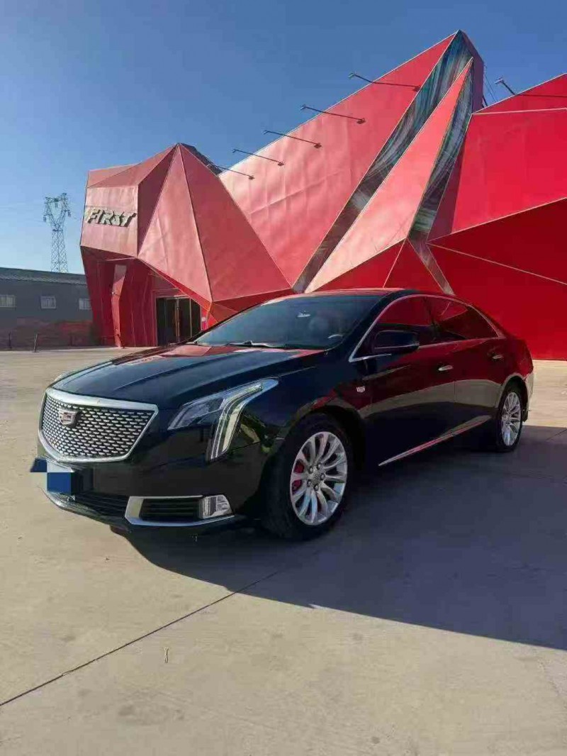 保定17年凯迪拉克XTS3