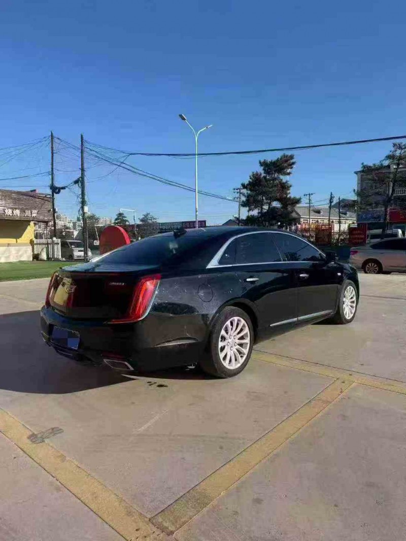 保定17年凯迪拉克XTS7