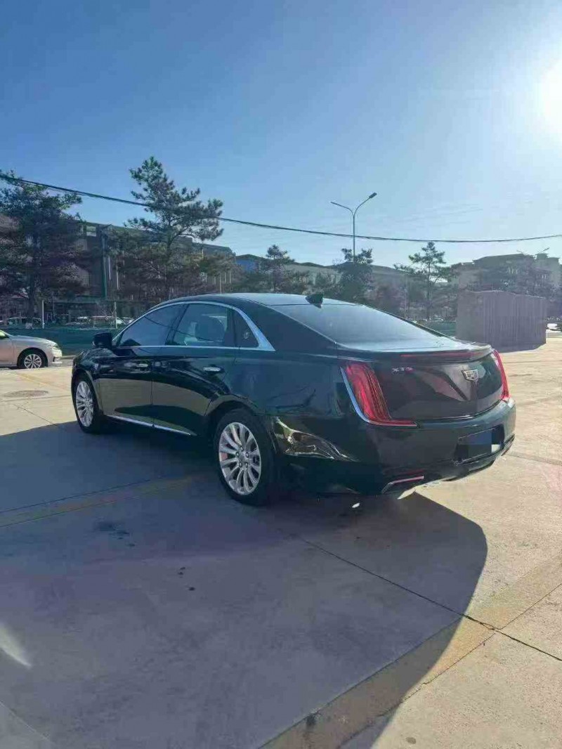 保定17年凯迪拉克XTS8