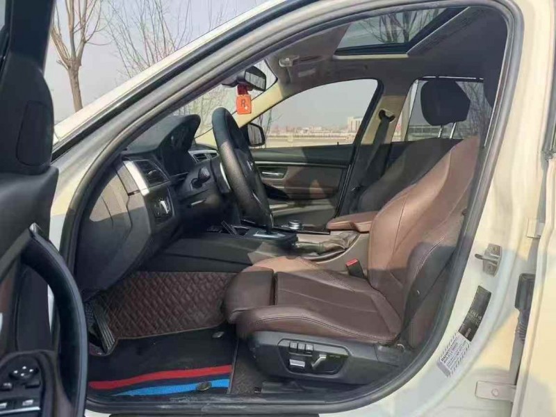 保定19年宝马3系5