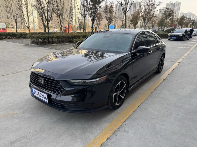 济宁23年本田雅阁2