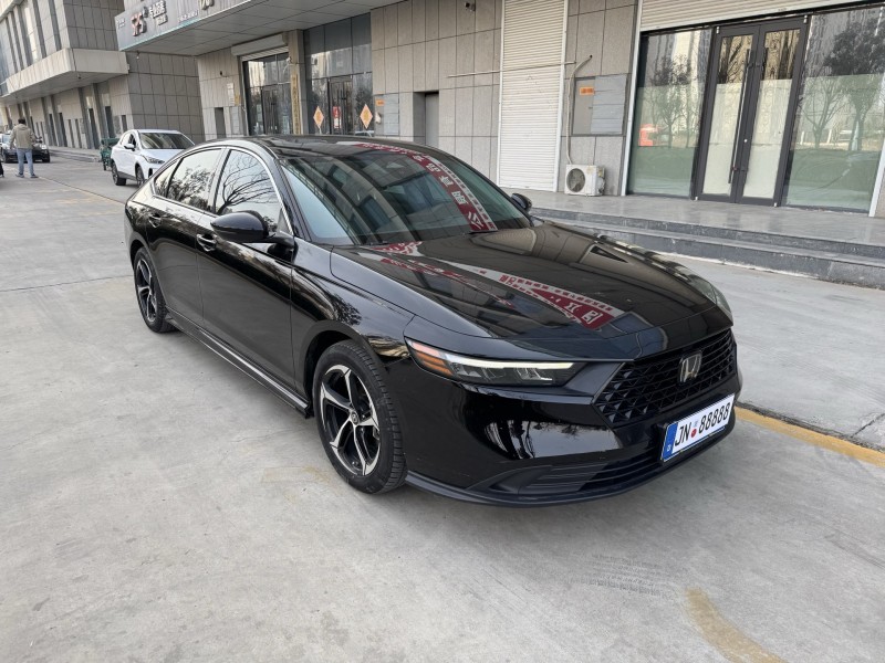 济宁23年本田雅阁4