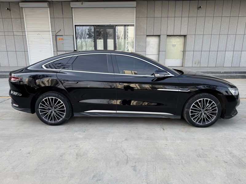 济宁23年比亚迪汉3