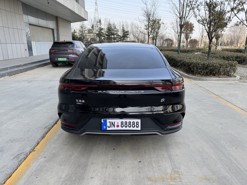 济宁23年比亚迪汉8