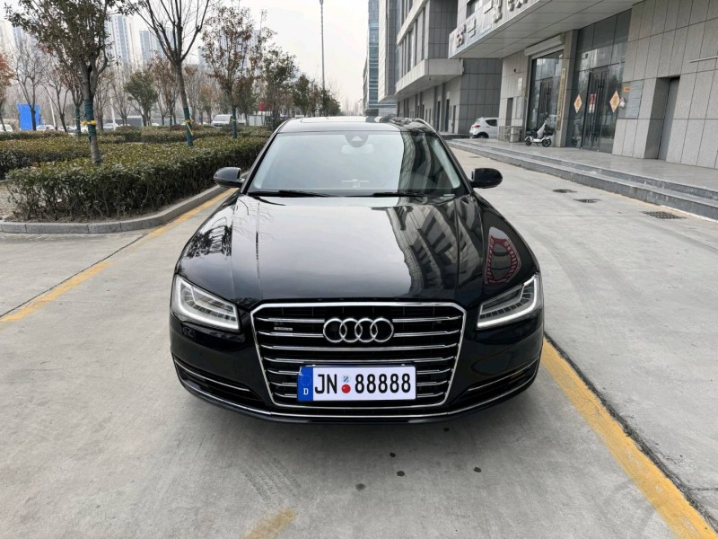济宁15年奥迪A8L1