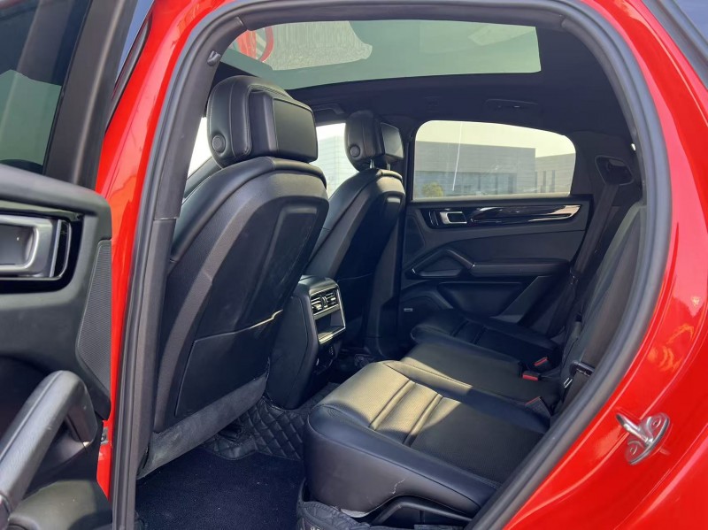 盐城19年保时捷卡宴5