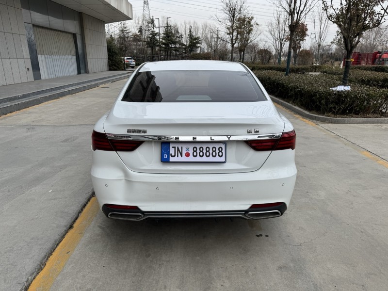 济宁20年吉利缤瑞5