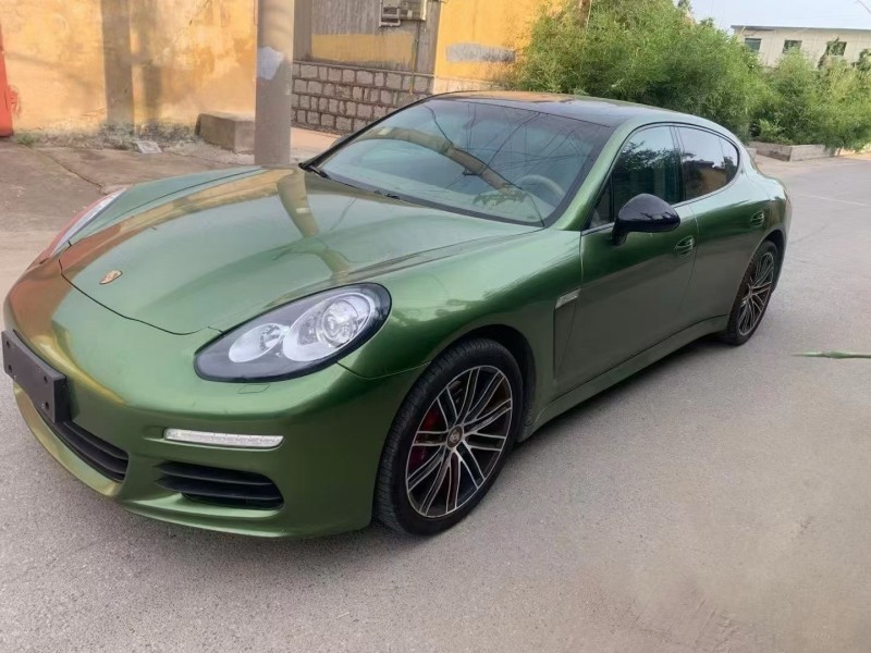 临沂12年保时捷帕拉梅拉3