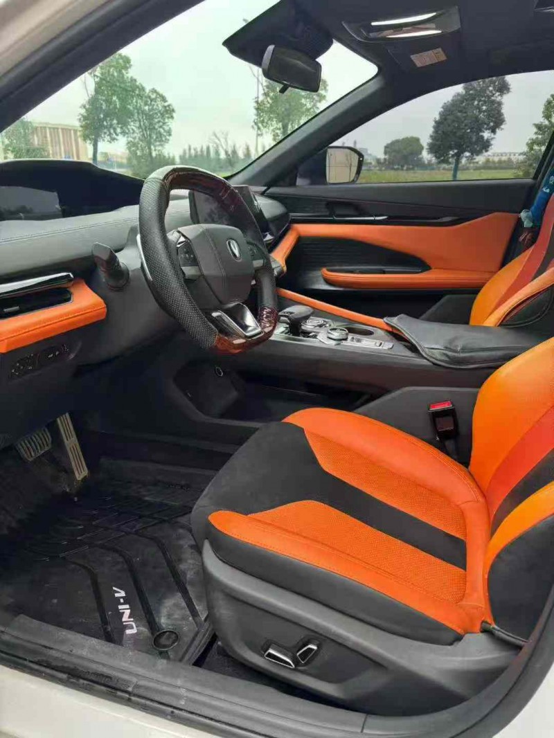 襄阳23年长安汽车UNI6