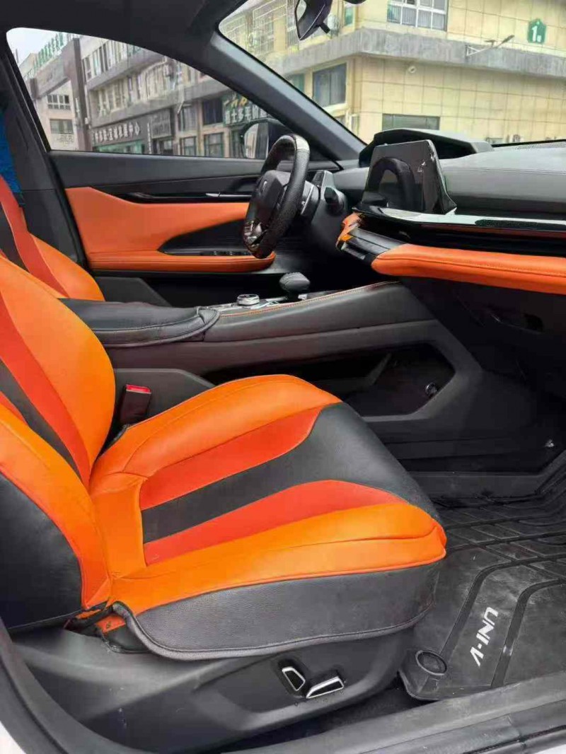 襄阳23年长安汽车UNI8