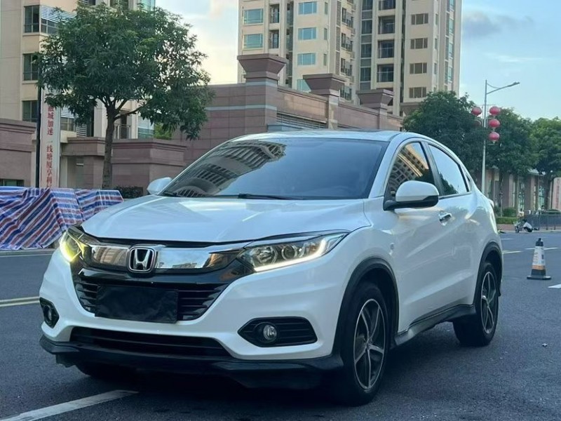 东莞21年本田缤智4