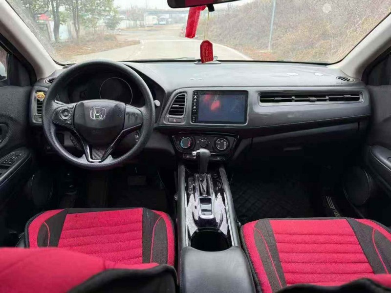 衡阳20年本田缤智5