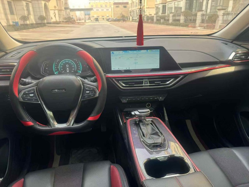 郑州21年长安汽车欧尚8