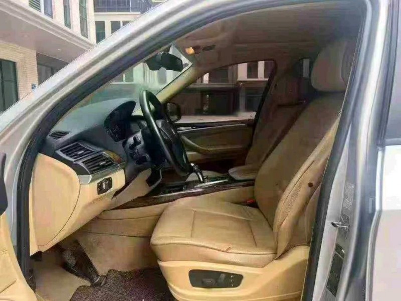 广州10年宝马X57