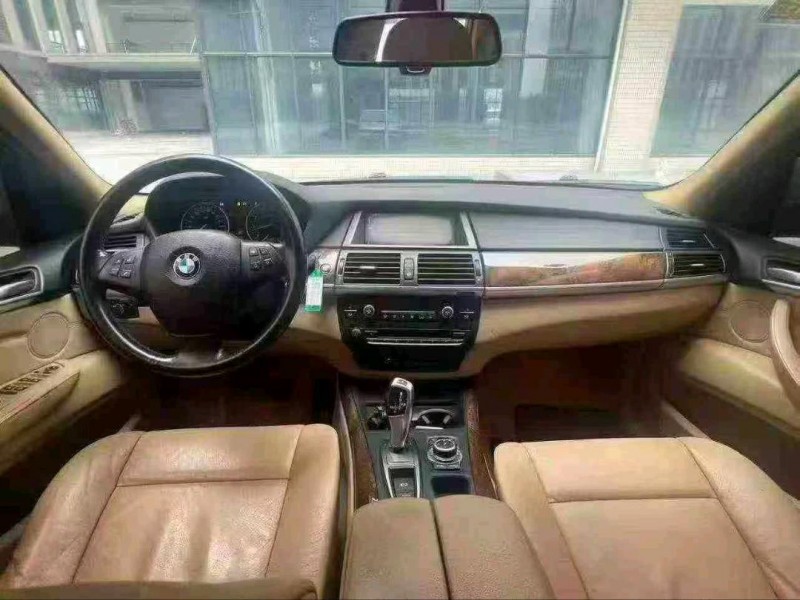 广州10年宝马X59