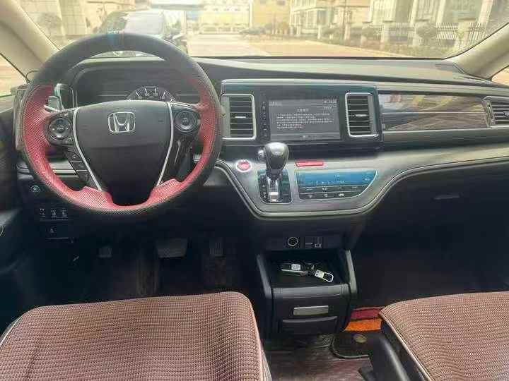 郑州18年本田艾力绅7