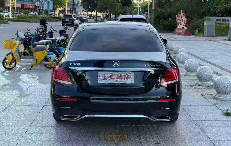 佛山19年奔驰E9