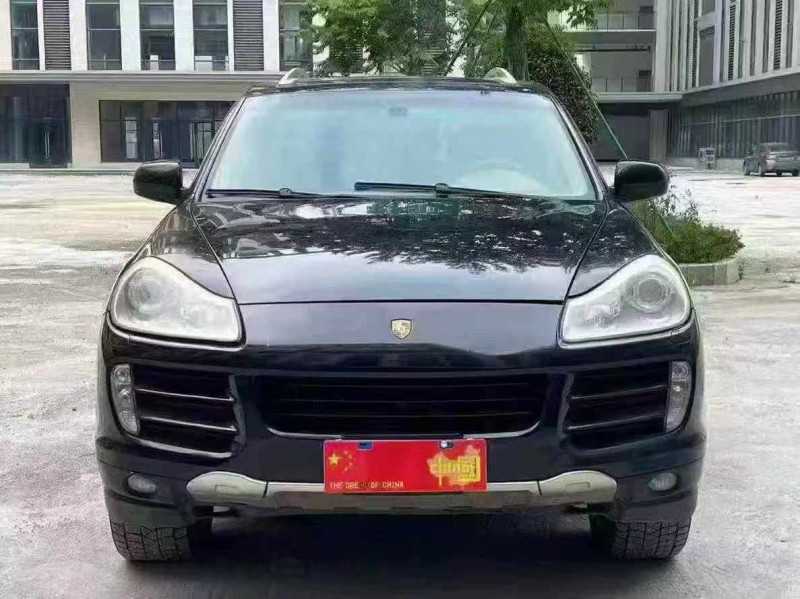 广州08年保时捷卡宴1