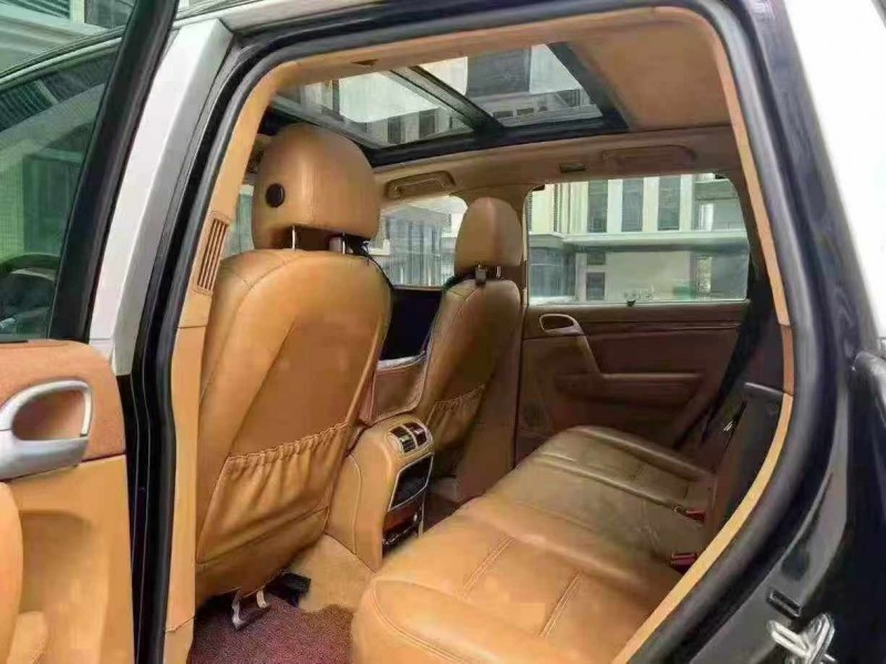 广州08年保时捷卡宴7