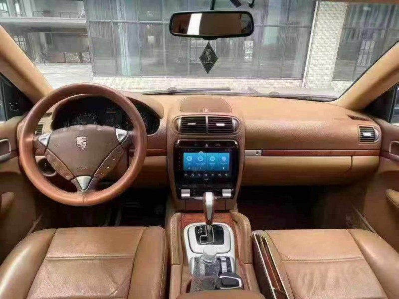 广州08年保时捷卡宴9