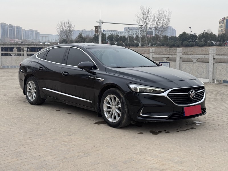 郑州20年别克君越2