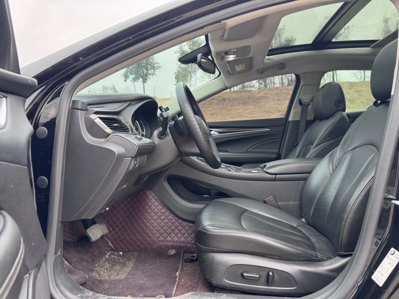 郑州20年别克君越9