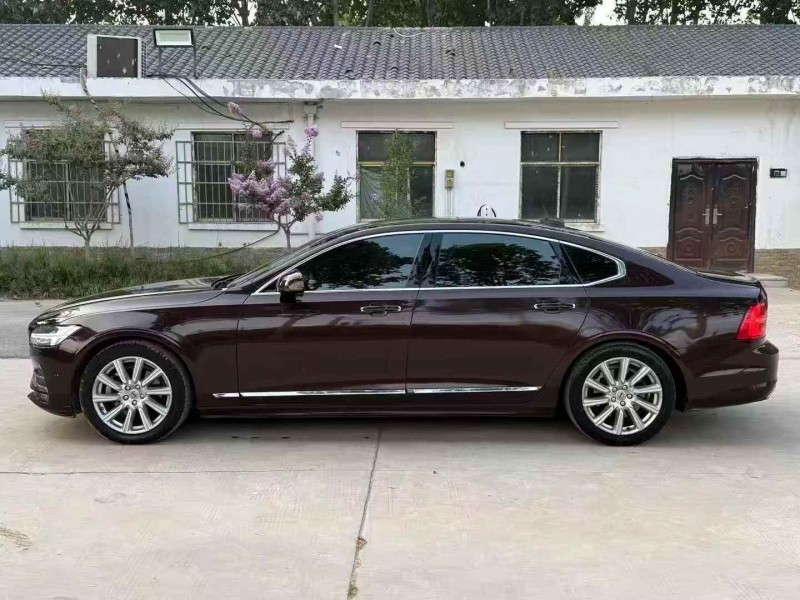 郑州20年沃尔沃S904