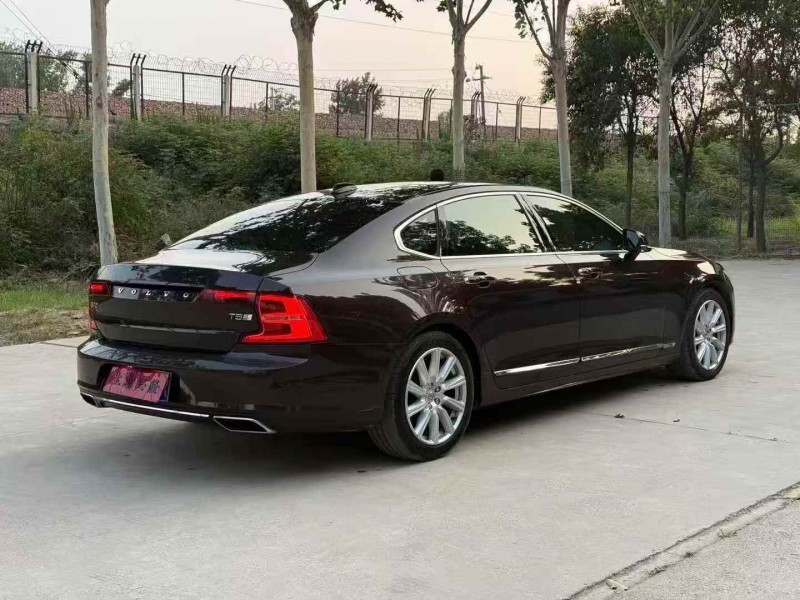 郑州20年沃尔沃S906