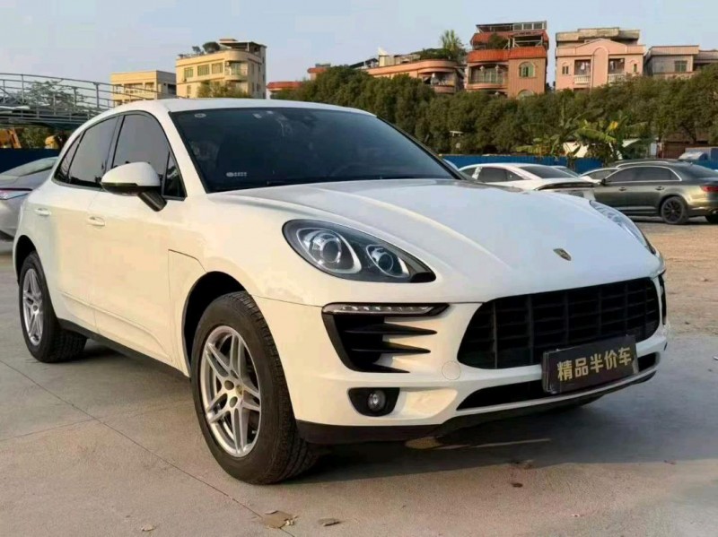 广州17年保时捷Macan2