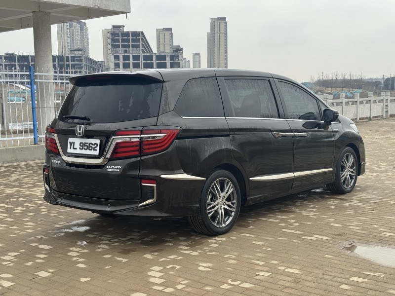 郑州20年本田艾力绅4