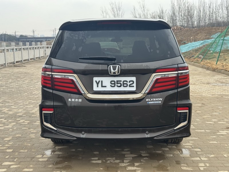 郑州20年本田艾力绅5