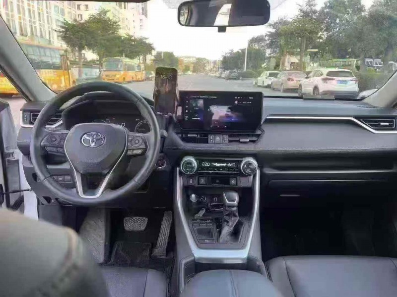 珠海24年丰田RAV4荣放5