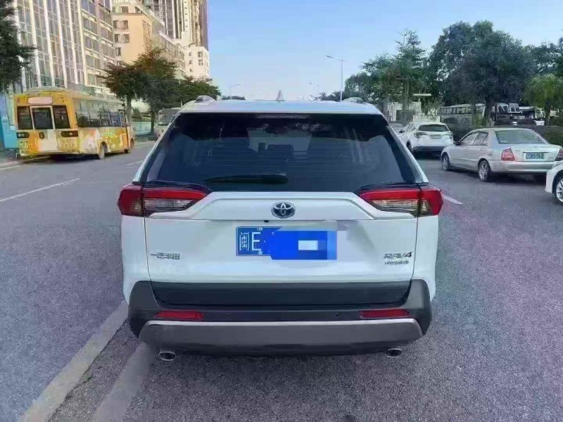 珠海24年丰田RAV4荣放9