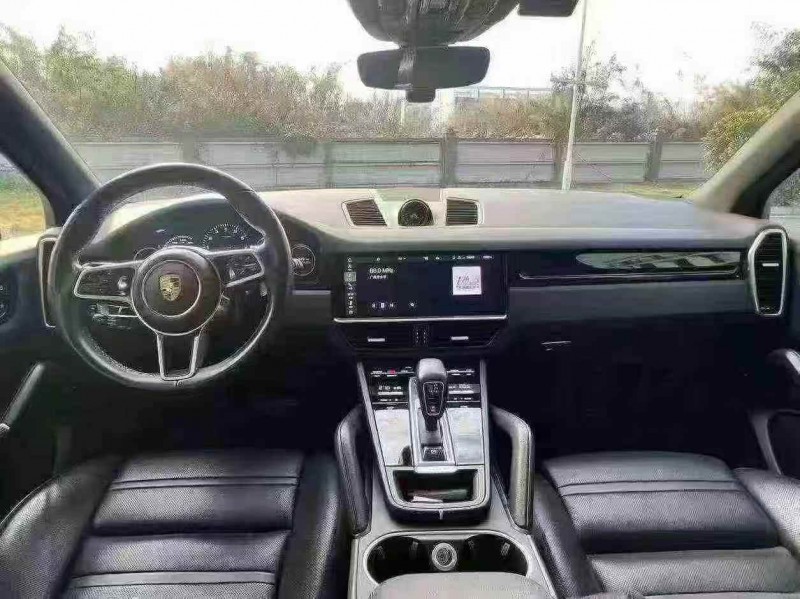 东莞20年保时捷卡宴7