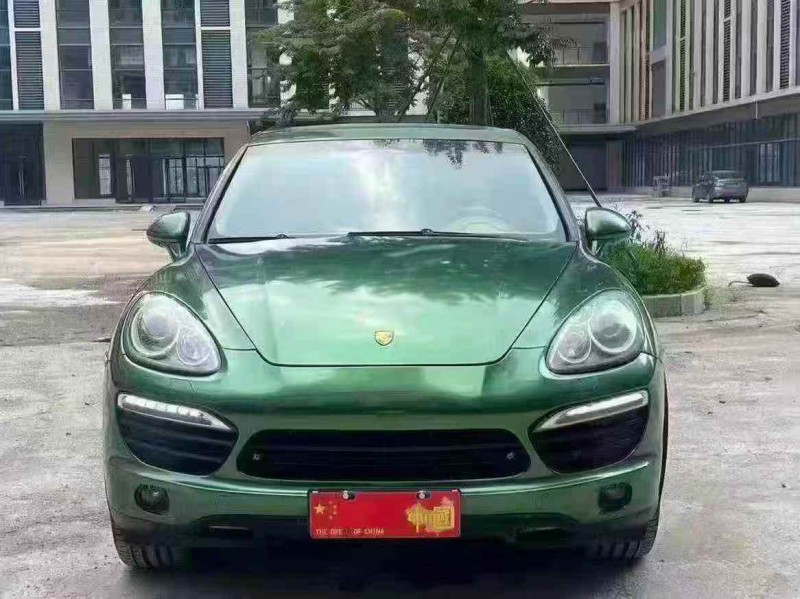 广州11年保时捷卡宴1