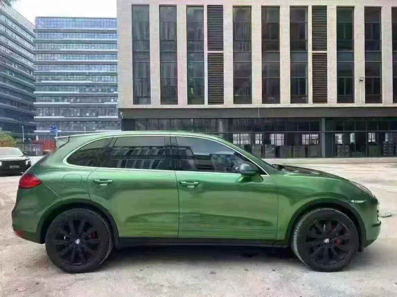 广州11年保时捷卡宴6