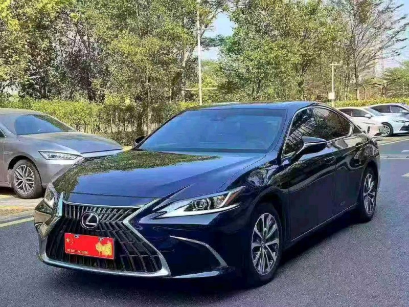 广州23年雷克萨斯ES2