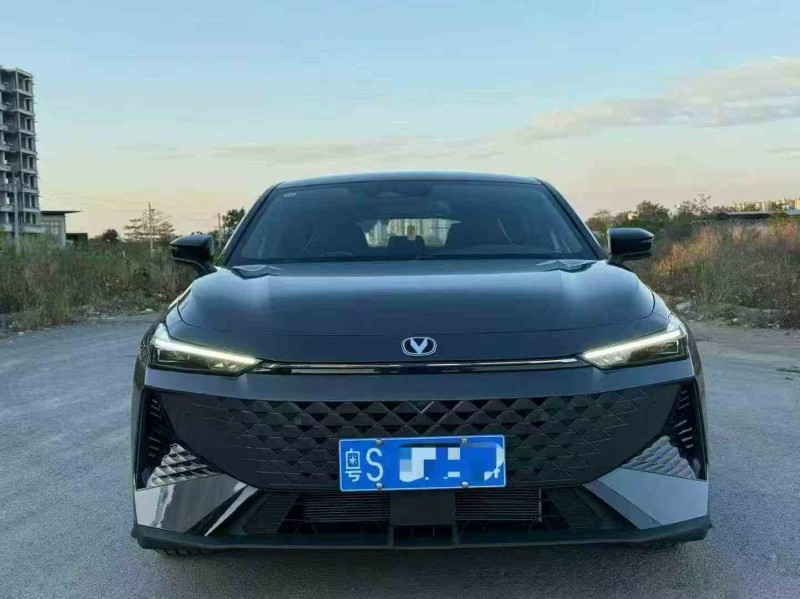 梧州25年长安汽车UNI1