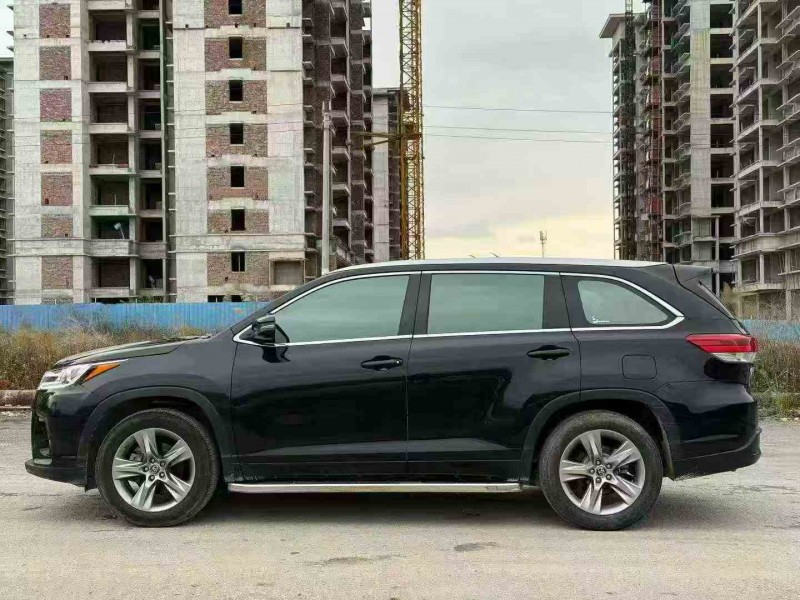 防城港20年丰田汉兰达6