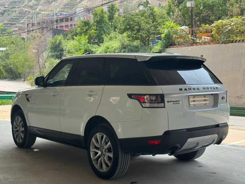 兰州14年路虎揽胜运动7