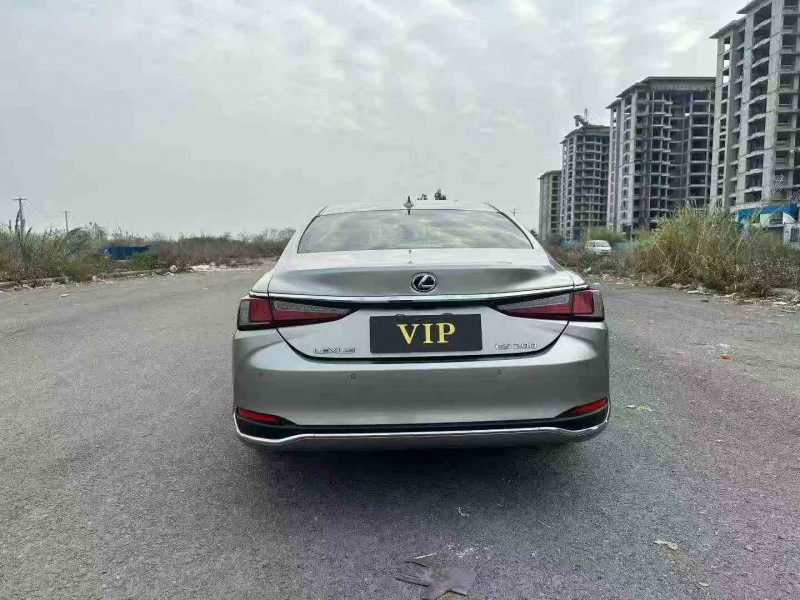 北海24年雷克萨斯ES9