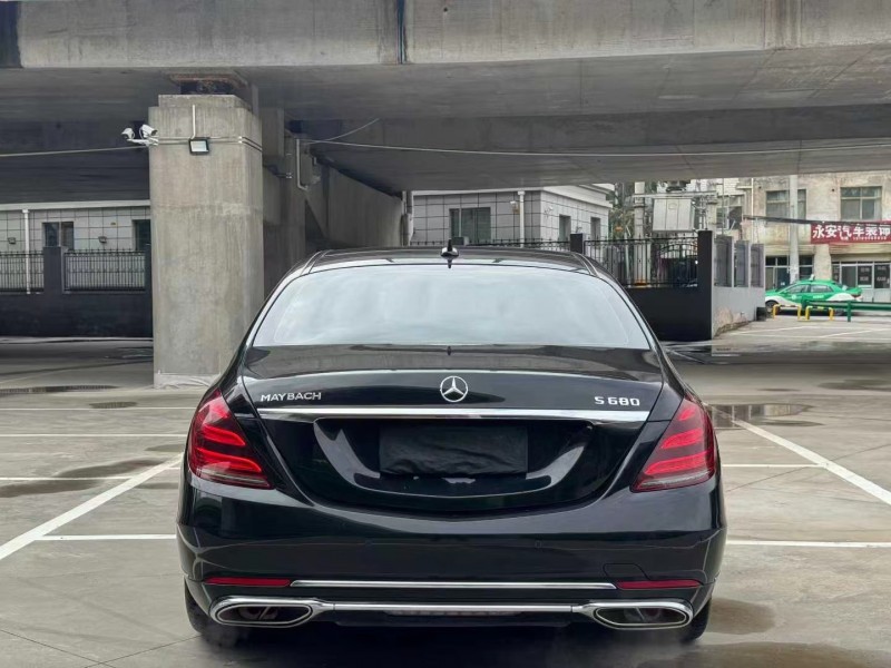 兰州19年奔驰S8