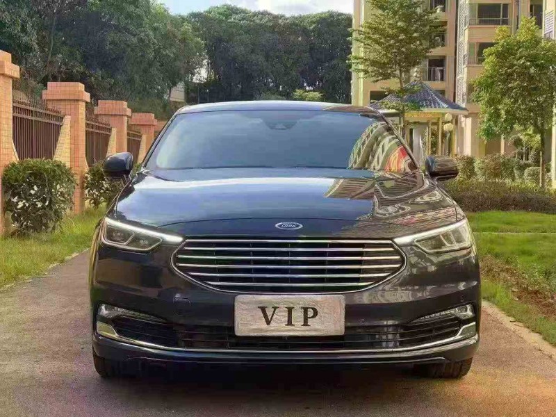 湛江20年福特金牛座1