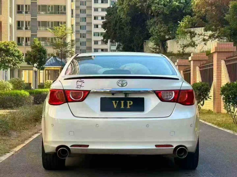 韶关12年丰田锐放9