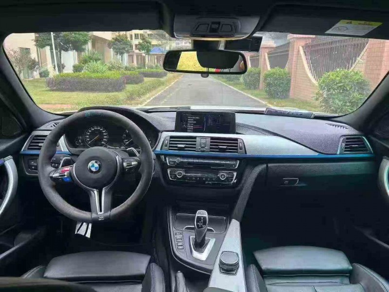 汕头19年宝马3系4